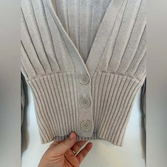 Aritzia Wilfred Cardigan XS Wool Blend Gray Beige - Picture 7 of 9